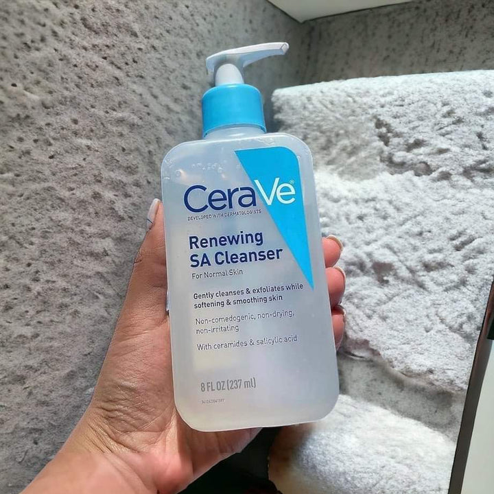CeraVe Renewing SA Cleanser (237 ml)
