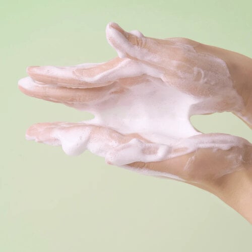 Skin1004 - Madagascar Centella Tea-Trica Bha Foam 125ml